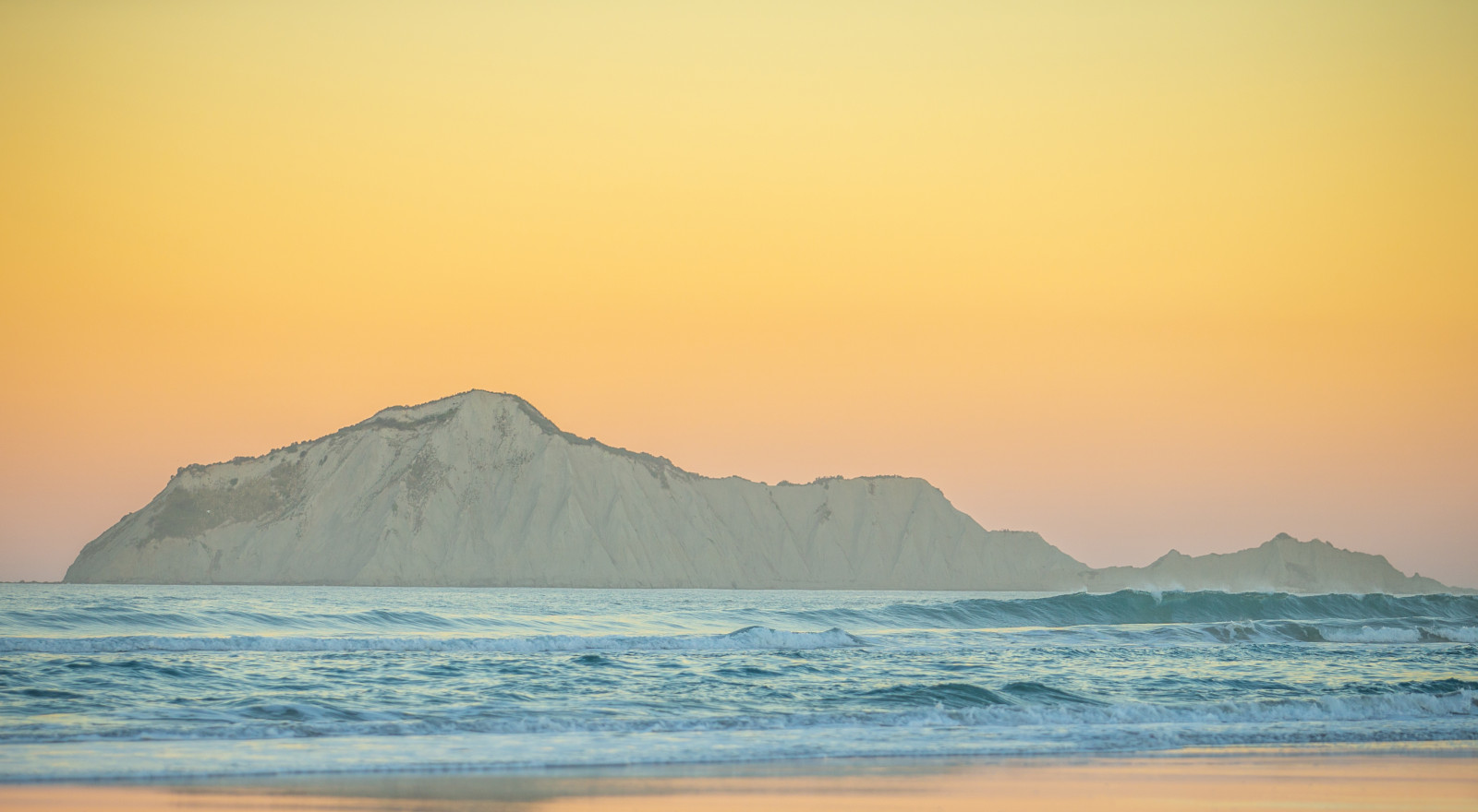 MFE Hawkes Bay Beach Stock 05 6